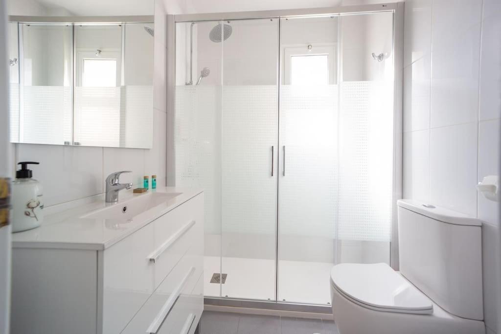Central And Beautiful Apartment - Free Parking Malaga Luaran gambar